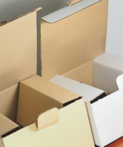 กล่องบรรจุไดคัท